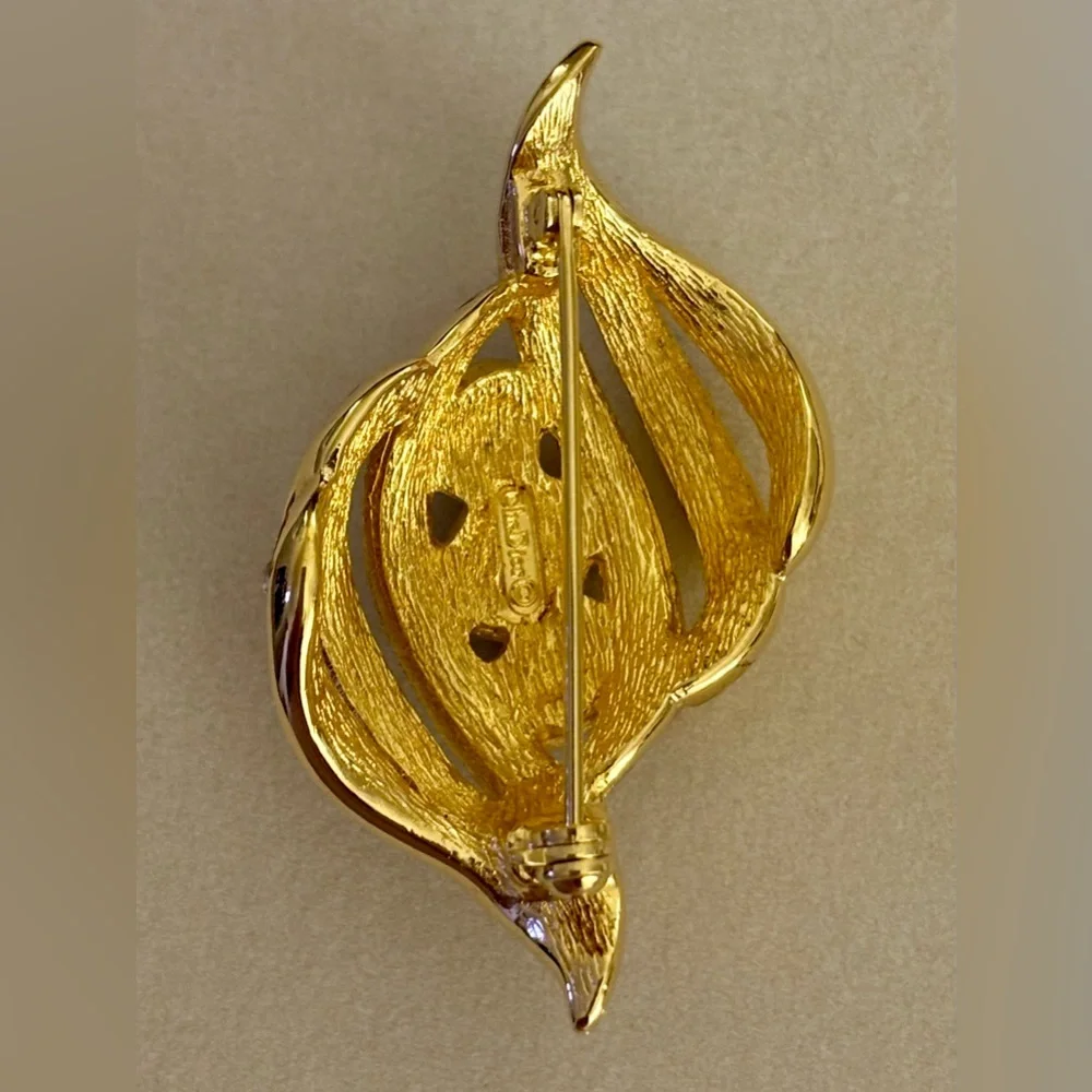 Christian Dior Brooch Rare Vintage 1980s Gripoix Openwork Leaf Brooch Pin Gold